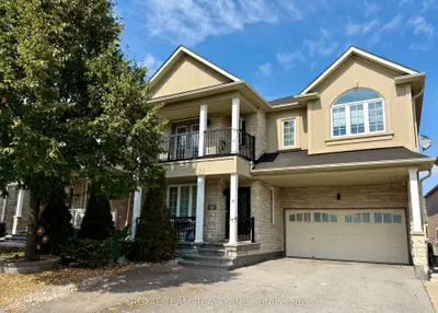 Detached in Newmarket
