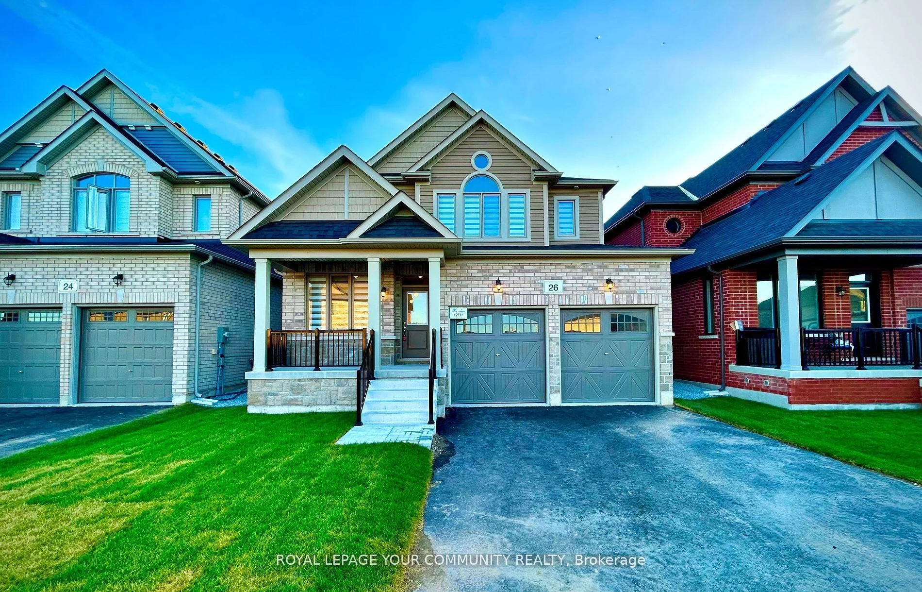 Detached in Essa