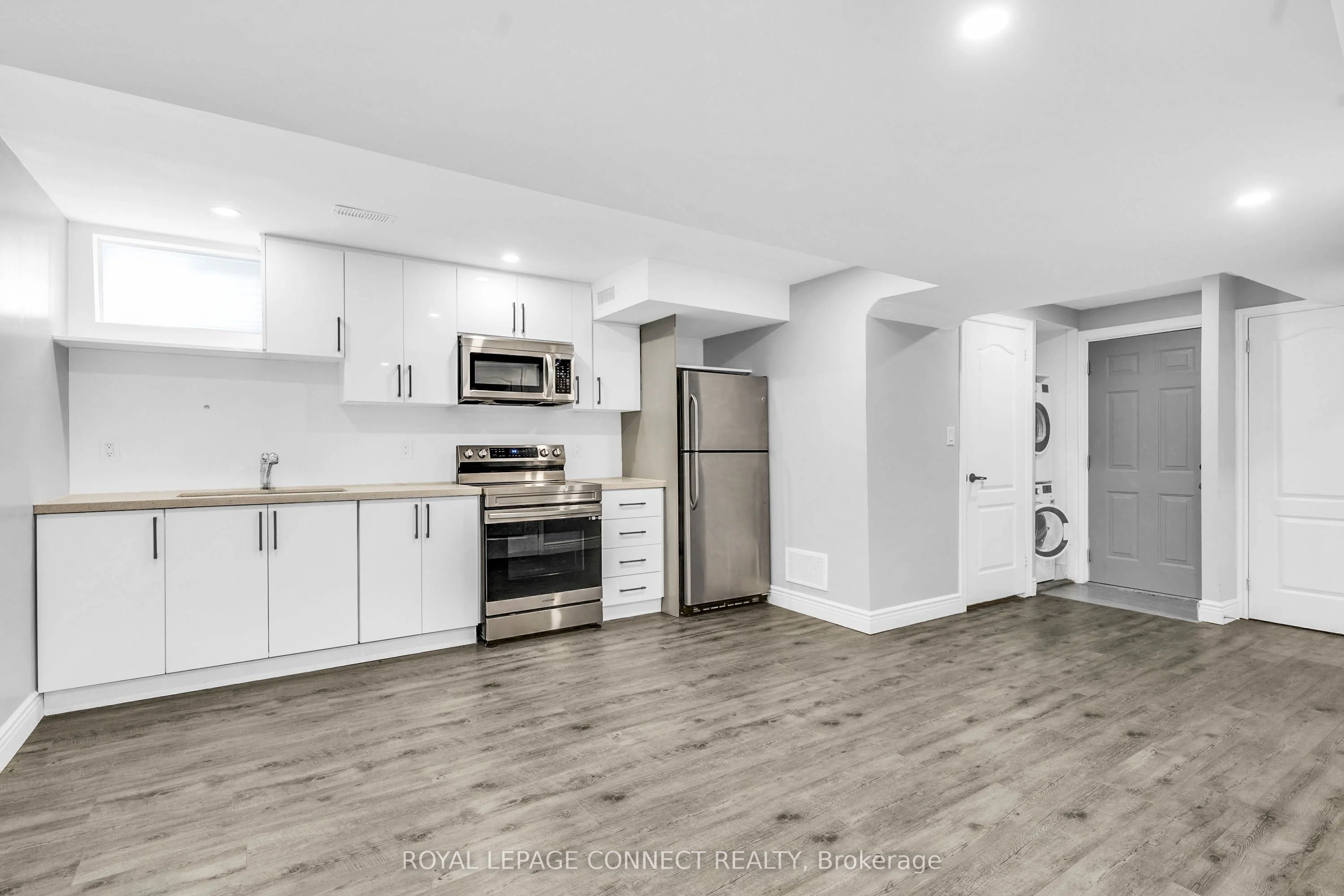 3B George Street Basement, Innisfil, ON L0L 1L0