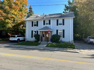 Detached in Newmarket