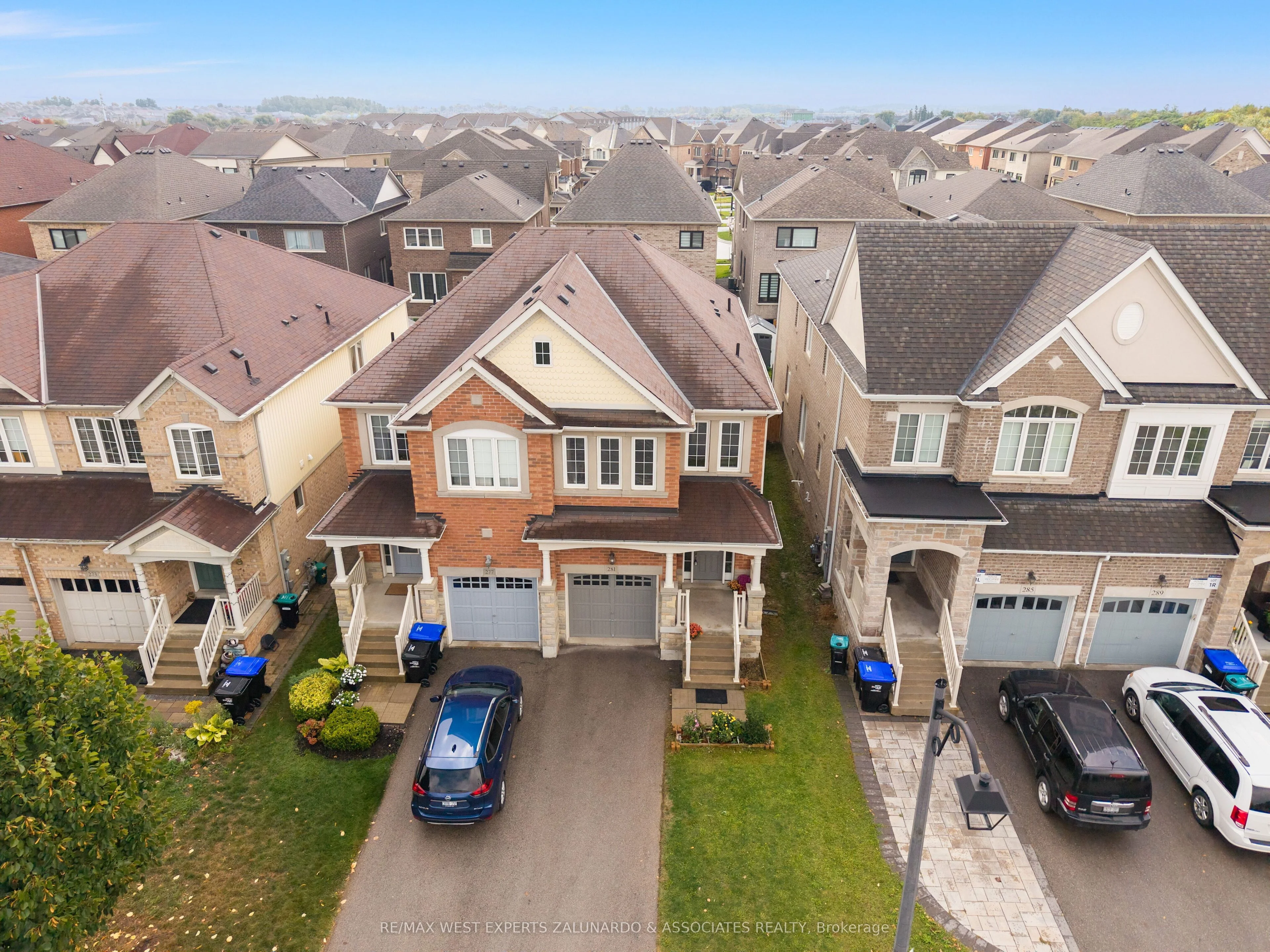 281 Meadowhawk Trail, Bradford West Gwillimbury, ON L3Z 0K4