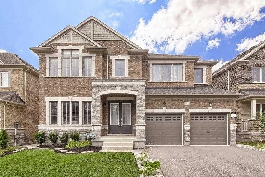 Detached in Aurora