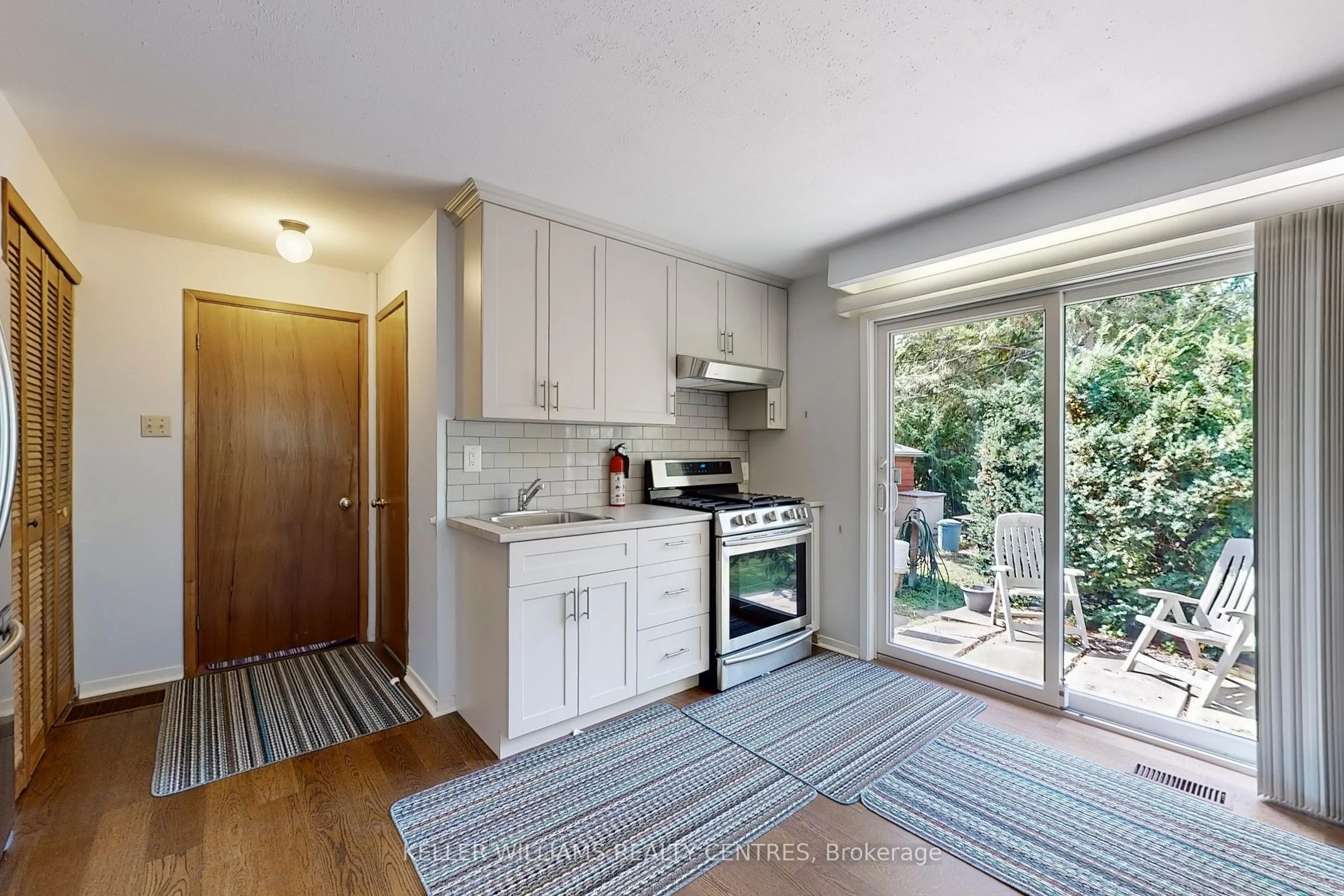 252 Elgin Mills Road W Unit B, Richmond Hill, ON L4C 4M2