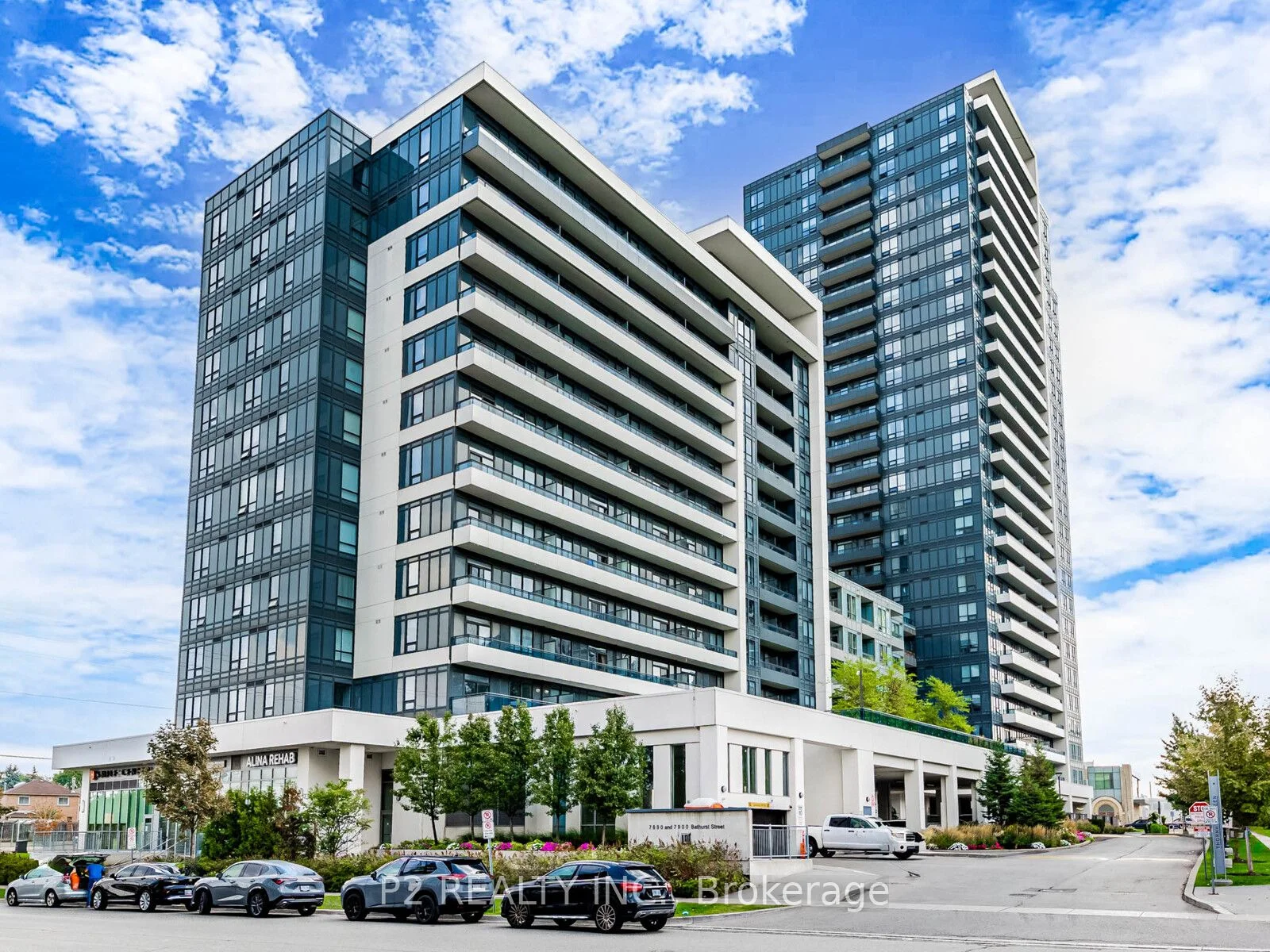 Condo Apartment in Vaughan