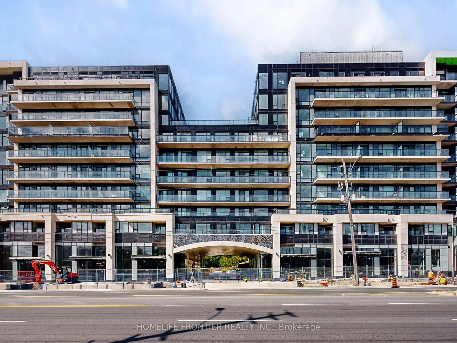 8188 Yonge Street 802, Vaughan, ON L4J 1W5