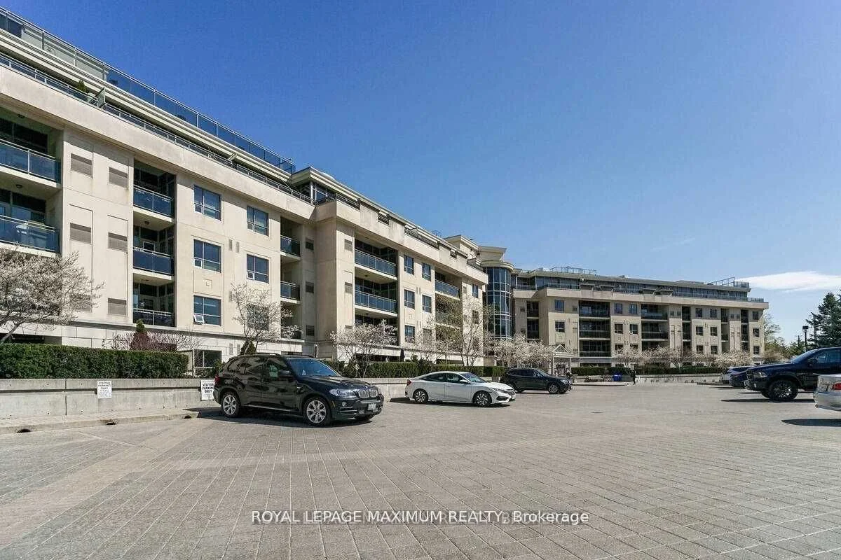8201 Islington Avenue 327, Vaughan, On L4l 9s6