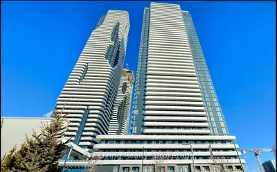 Condo Apartment in Vaughan