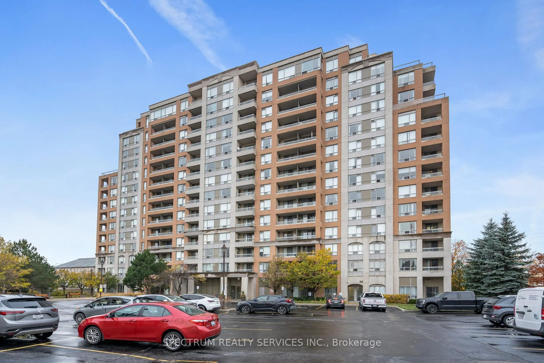 9 Northern Heights Drive 1016, Richmond Hill, ON L4B 4M5