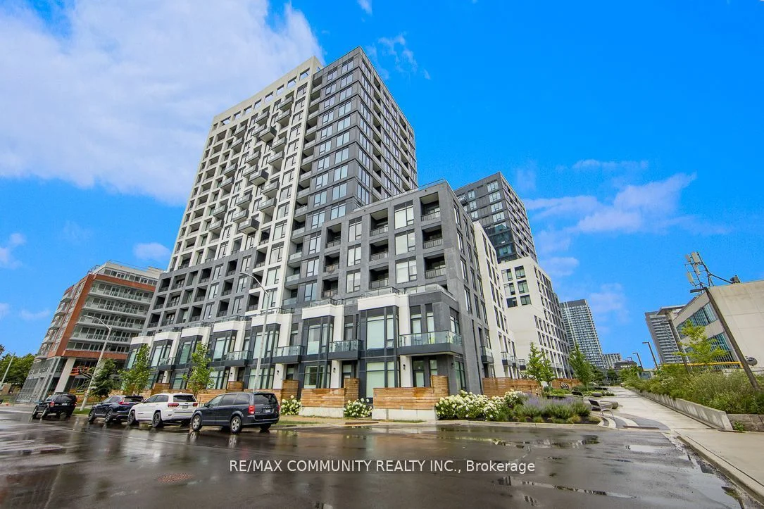 3 Rosewater Street TH 108, Richmond Hill, ON L4C 5T6