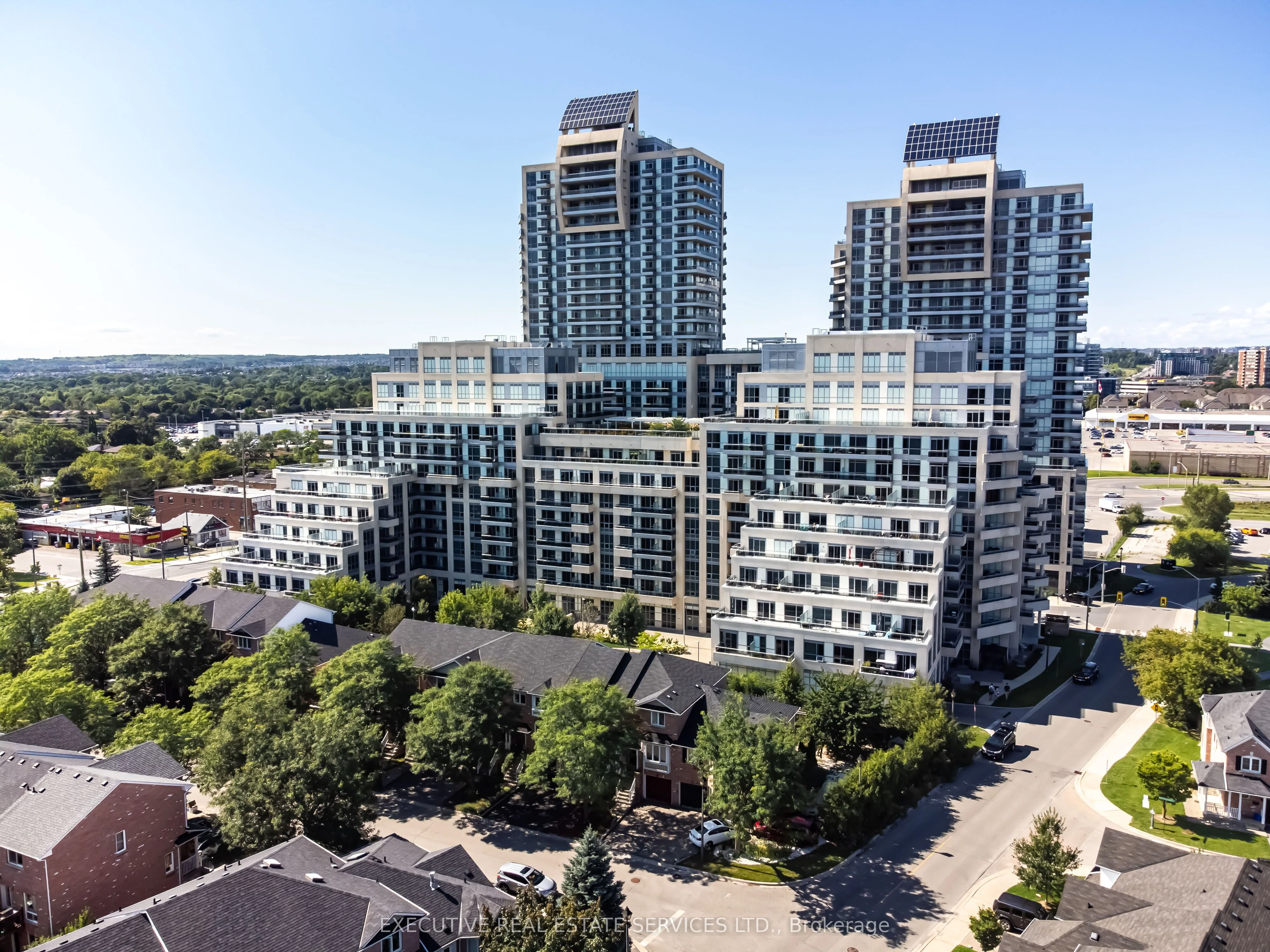 9191 Yonge Street SW #608, Richmond Hill, ON L4C 1E2
