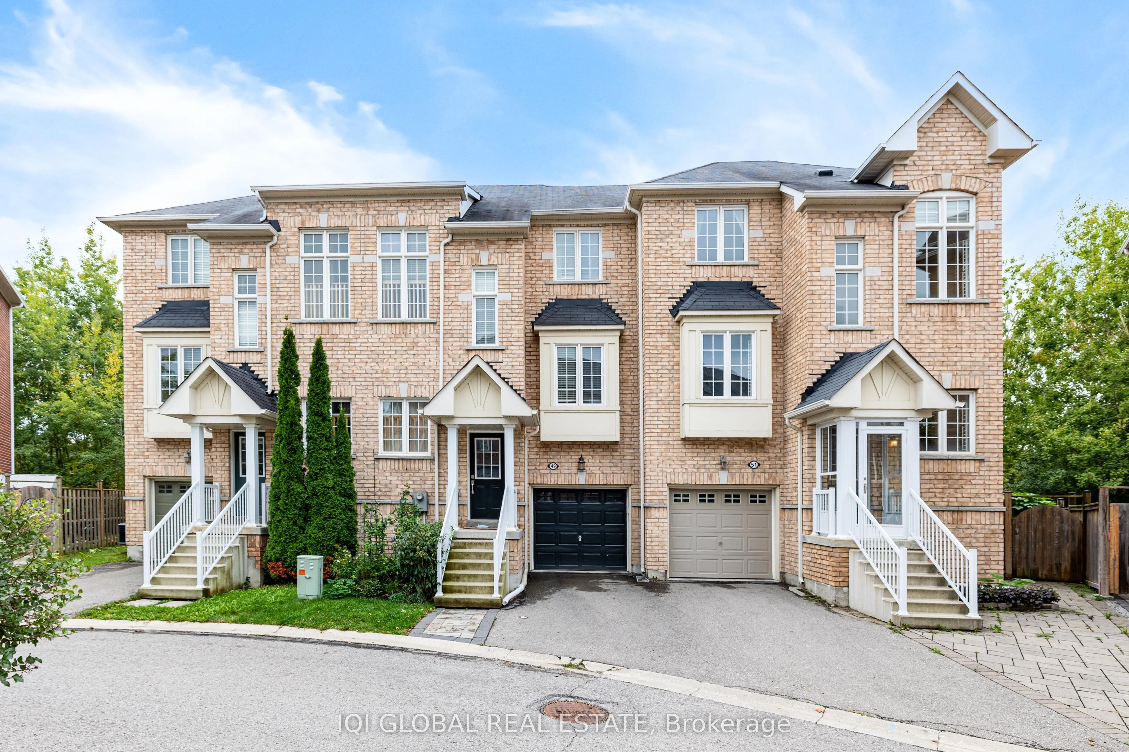15 Old Colony Road 51, Richmond Hill, ON L4E 4L5