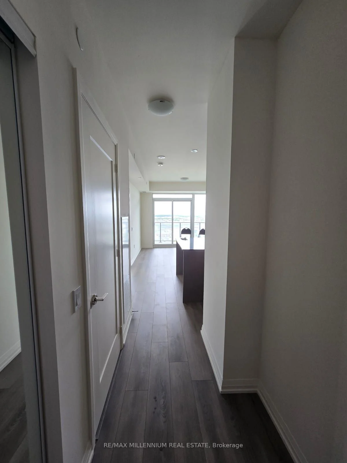 8960 Jane Street 2206, Vaughan, ON L4K 0N9