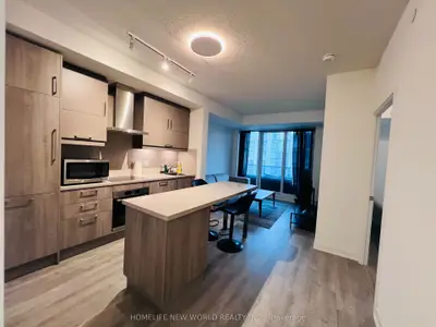 Condo Apartment in Markham