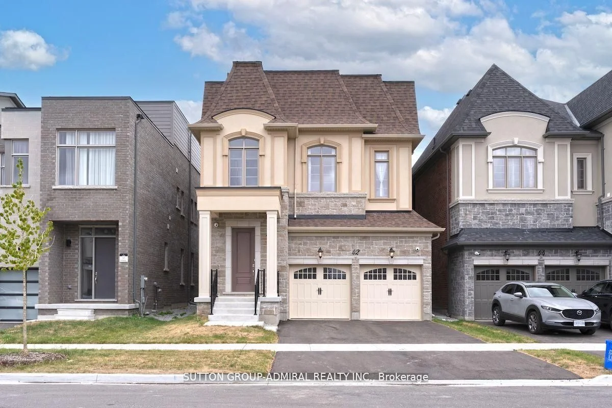 42 Solar Street, Richmond Hill, ON L4C 5G9
