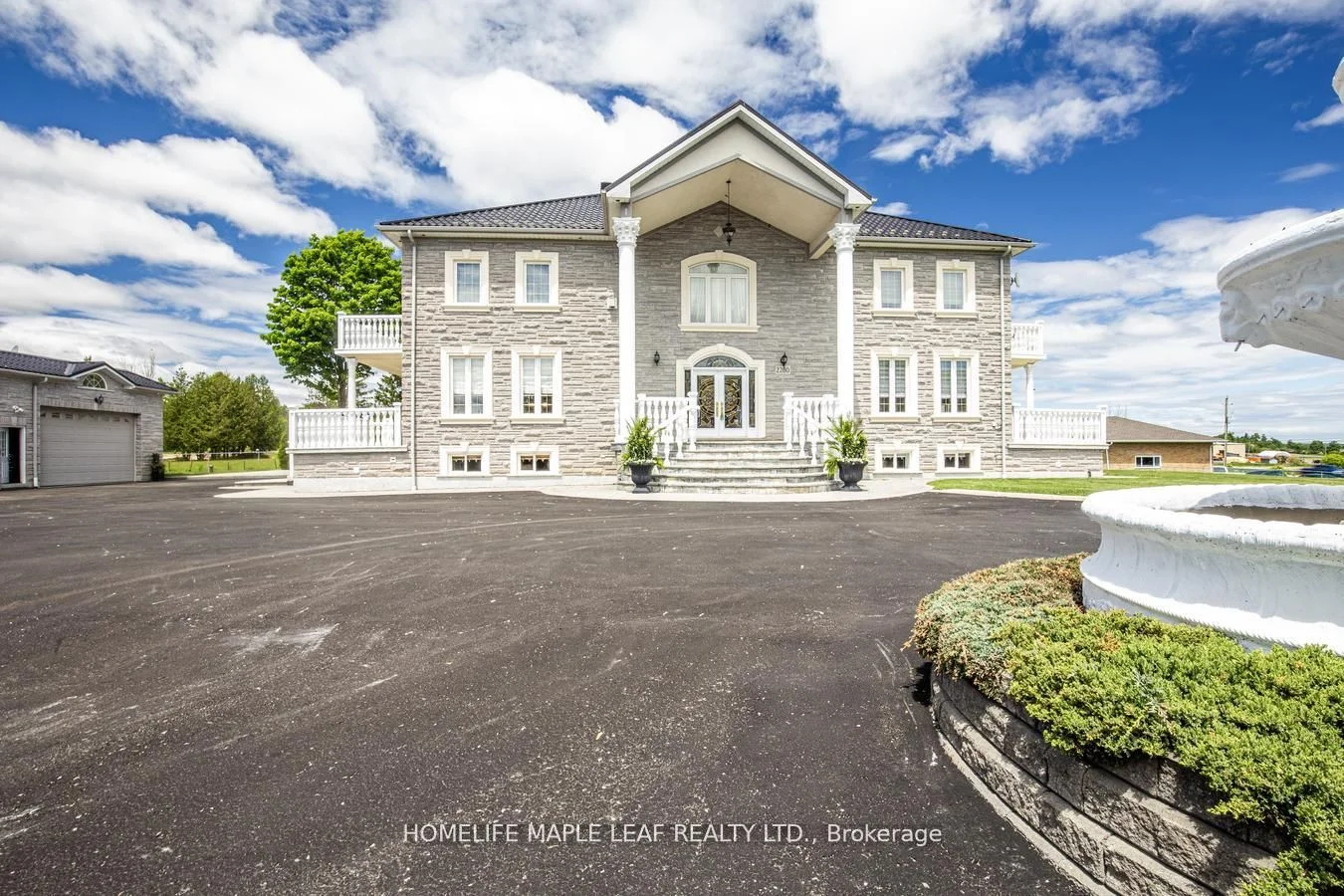 Detached in Bradford West Gwillimbury