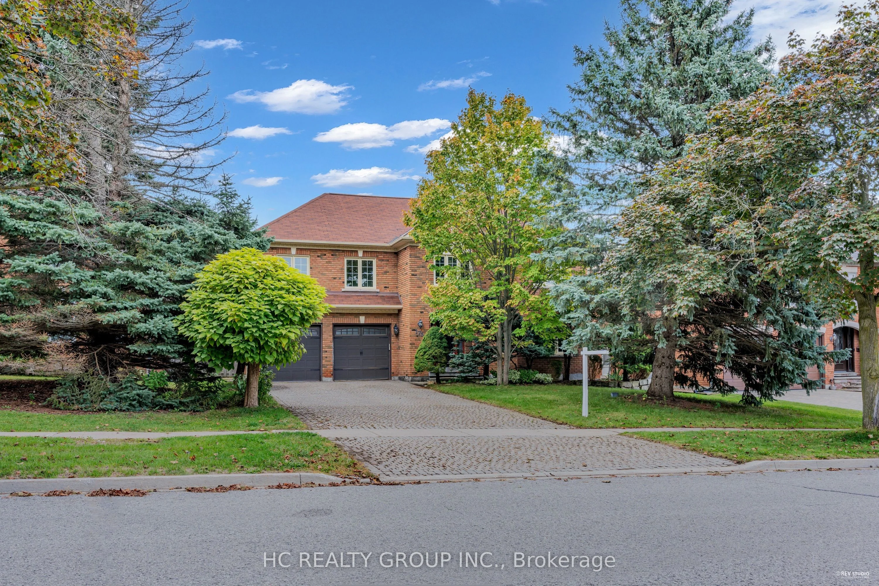 175 Strathearn Avenue, Richmond Hill, ON L4B 2M6