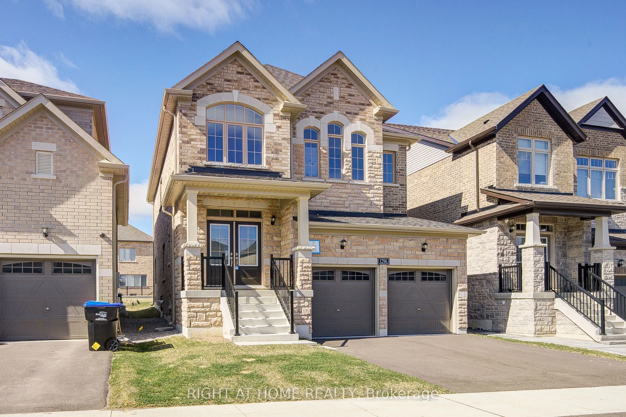 1296 Broderick Street, Innisfil, On L9s 0p6