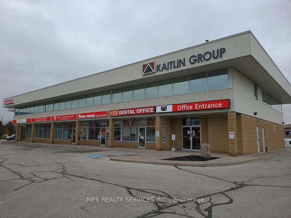 28 Sandiford Drive 206, Whitchurch-Stouffville, ON L4A 7X5