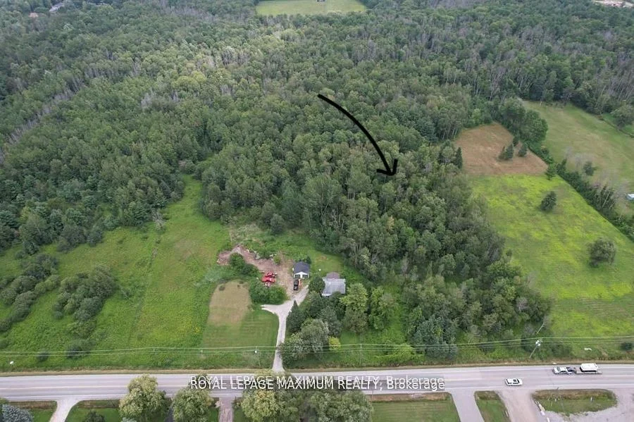 20223 Bathurst Street, East Gwillimbury, On L9n 1n3