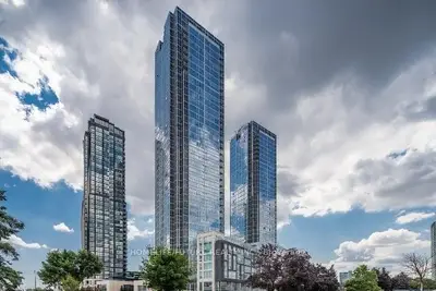 Condo Apartment in Vaughan