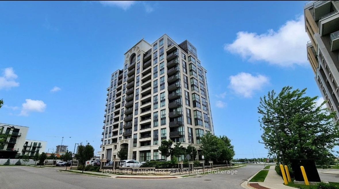 Condo Apartment in Markham