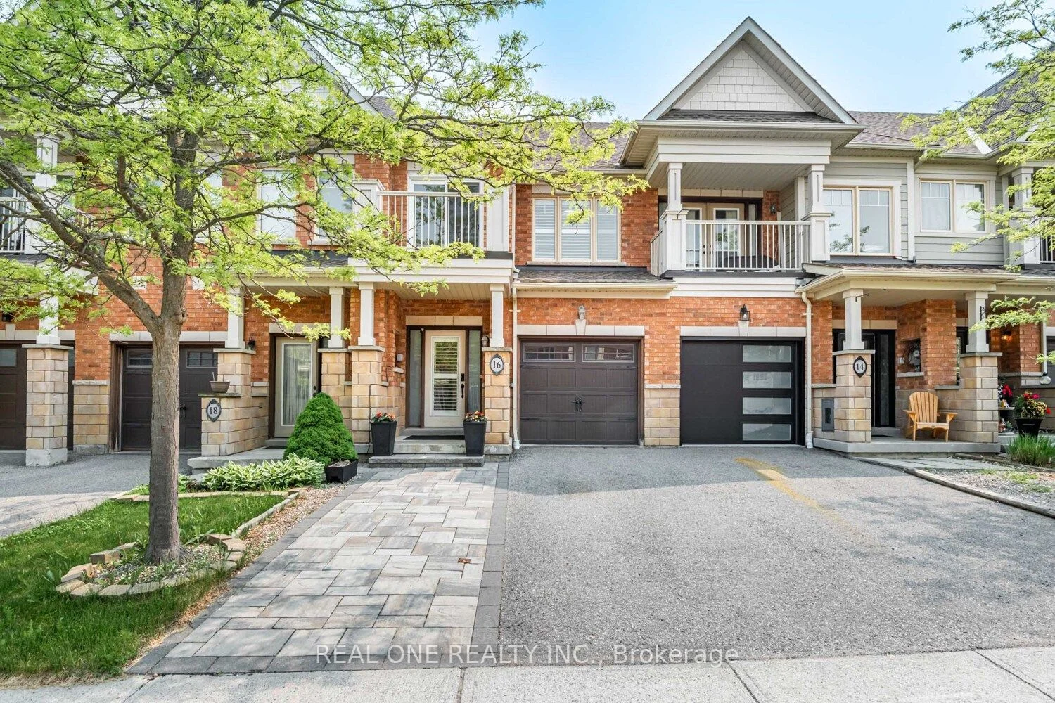 16 Bearings Avenue, Whitchurch-Stouffville, ON L4A 0W6