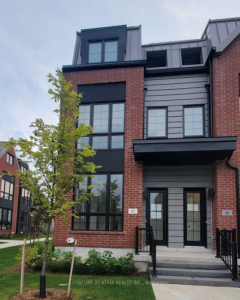 Att/Row/Townhouse in Vaughan