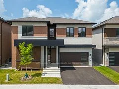 36 Royal Hill Court, Aurora, On L4g 3z7
