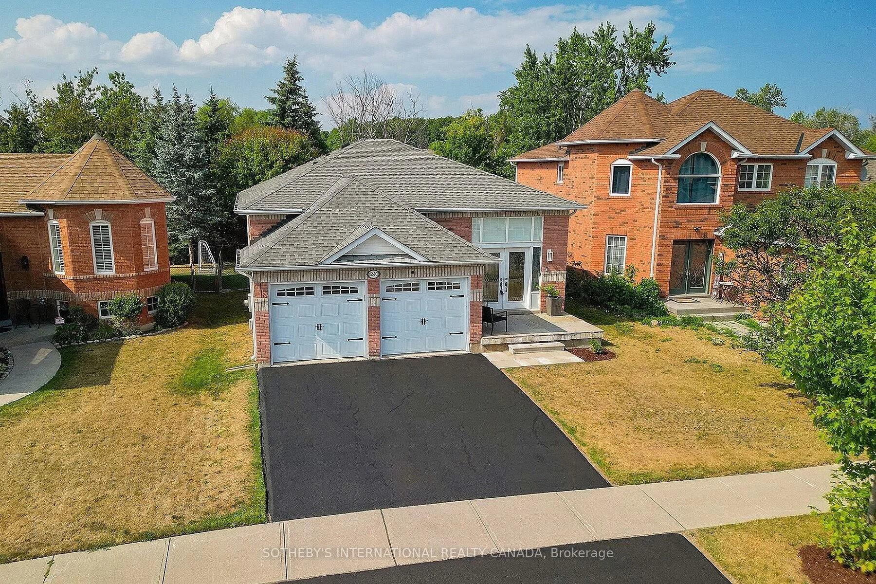 1240 Forest Street, Innisfil, ON L9S 1Z6