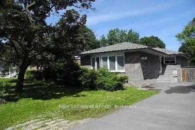 Detached in Aurora