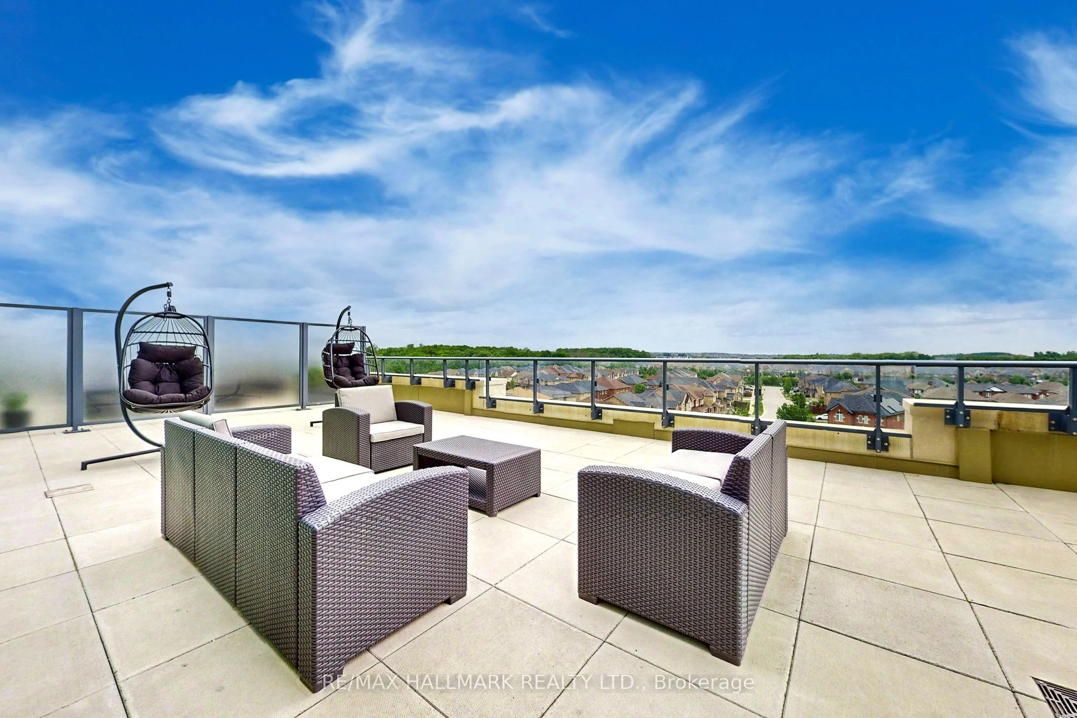 Condo Apartment in Whitchurch-Stouffville