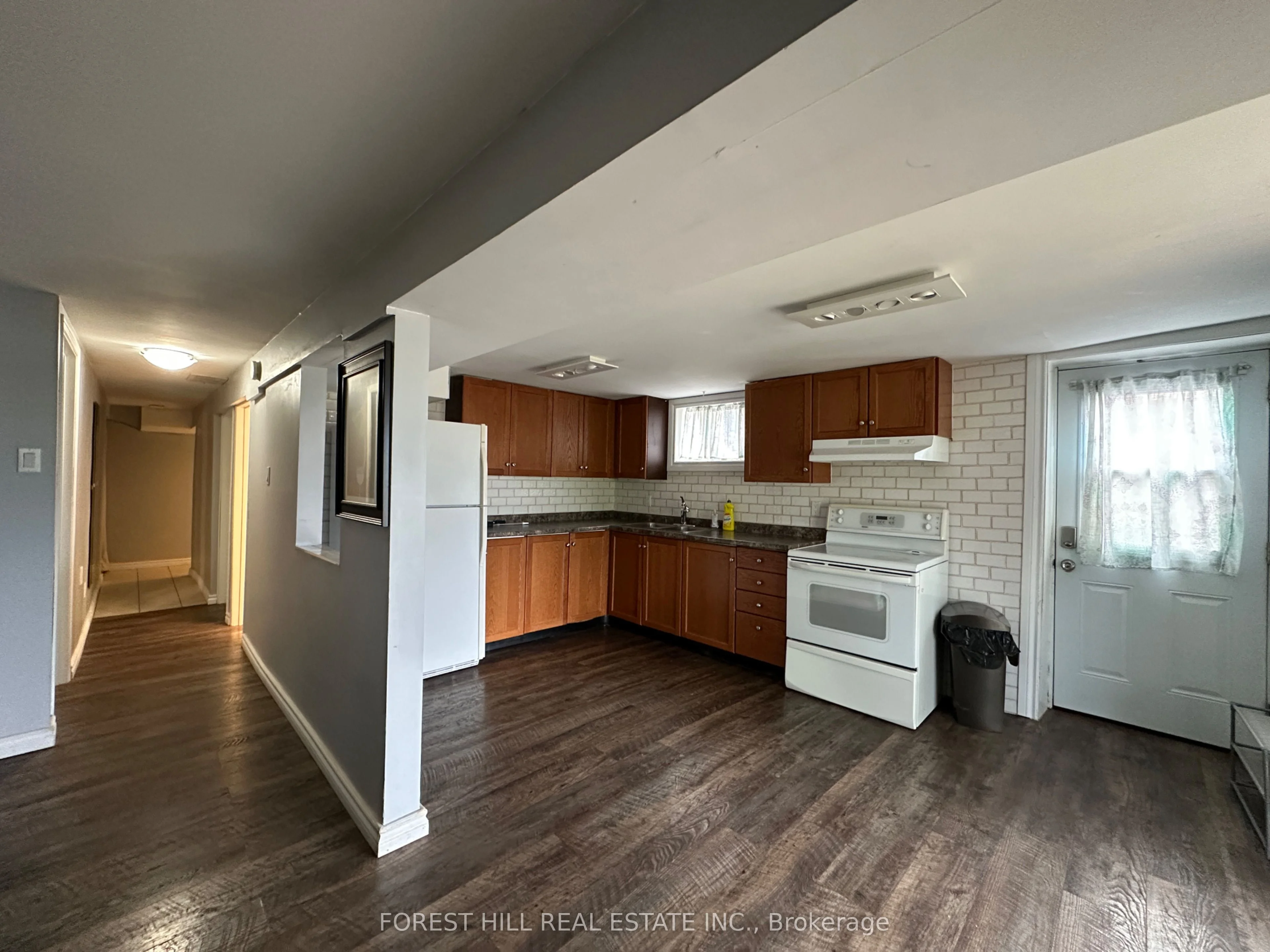 354 Britannia Avenue Lower, Bradford West Gwillimbury, ON L3Z 1A7