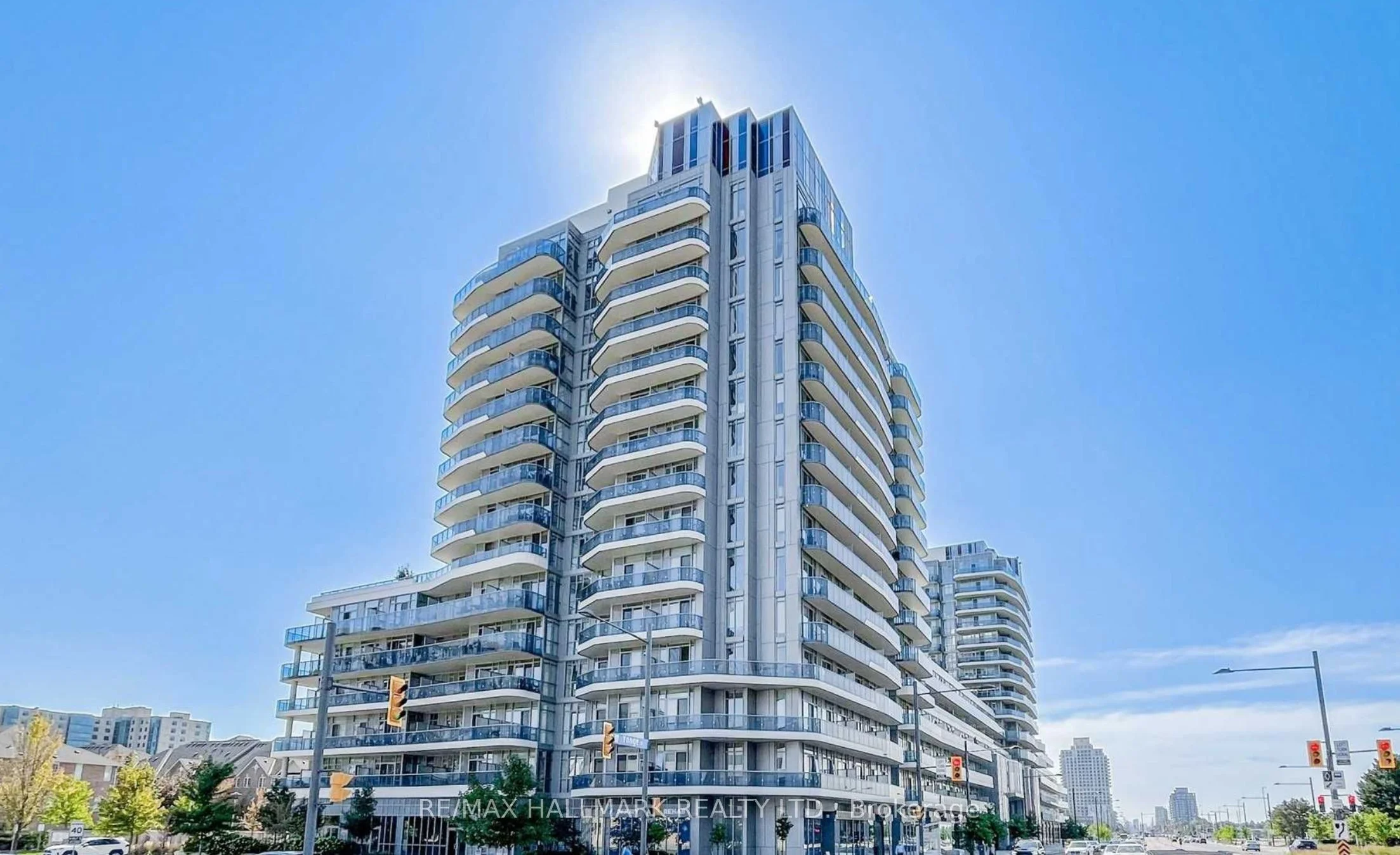 9471 Yonge Street 1610, Richmond Hill, ON L4C 1V4