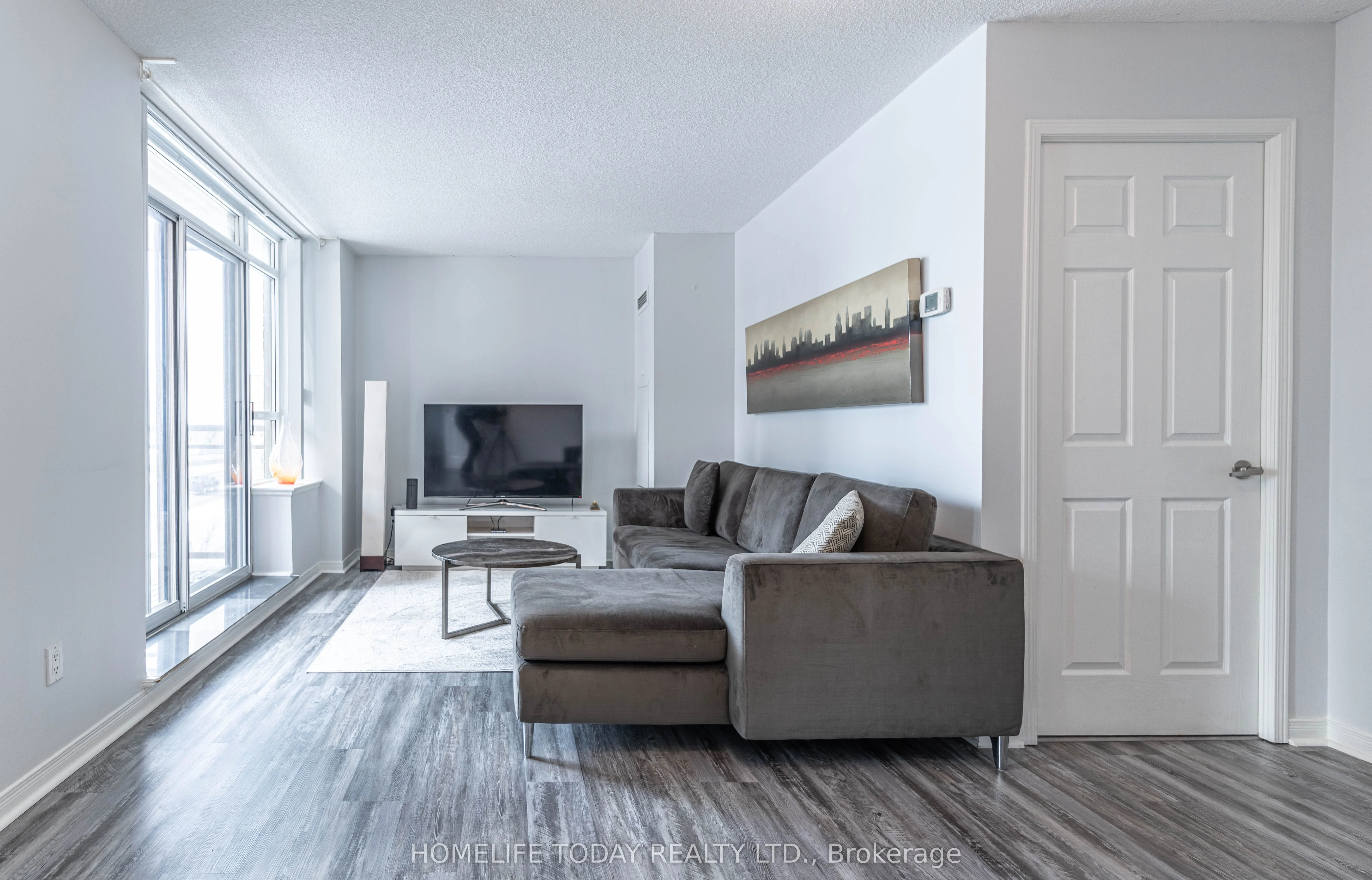 73 King William Crescent 510, Richmond Hill, ON L4B 0C2