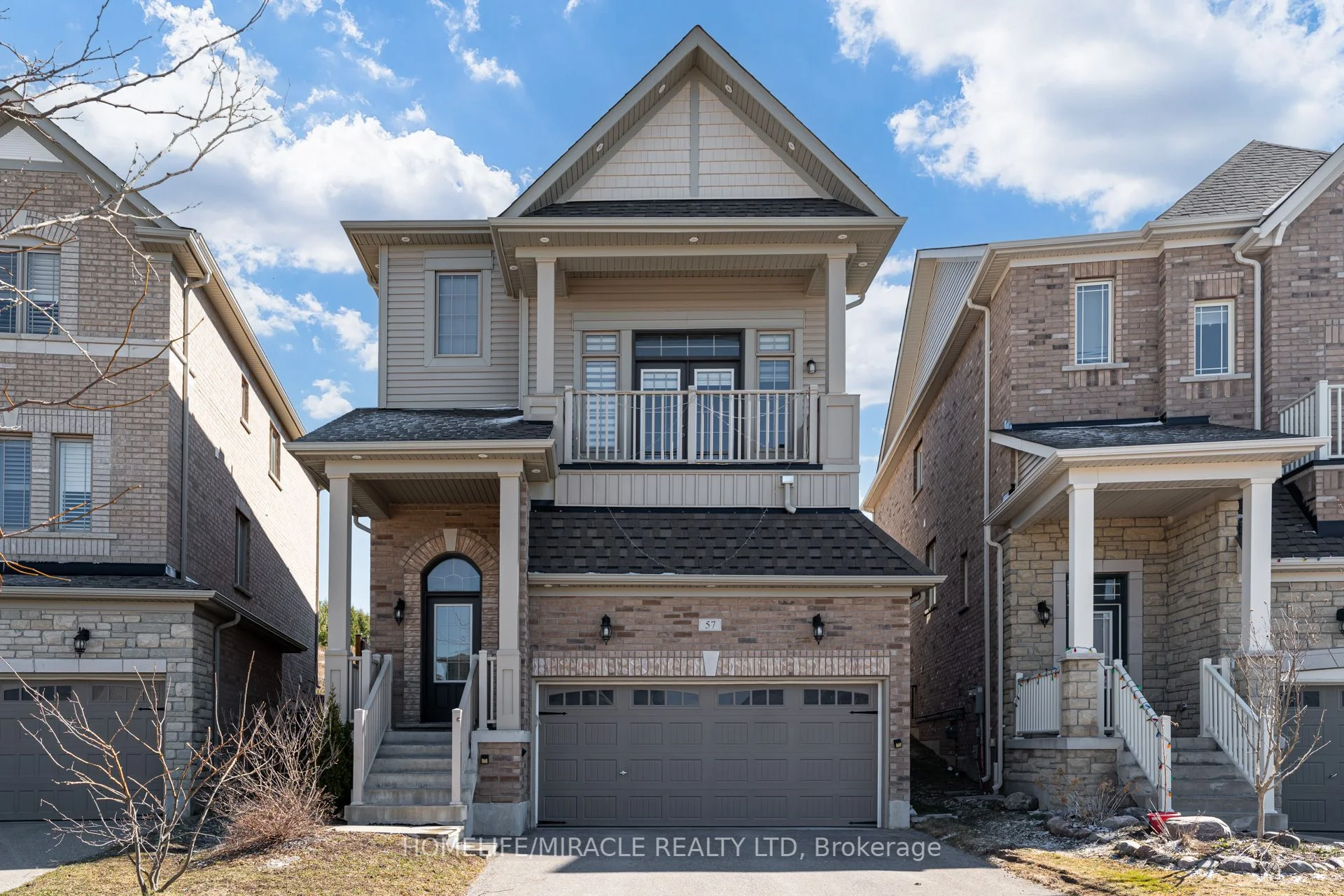 Detached in New Tecumseth