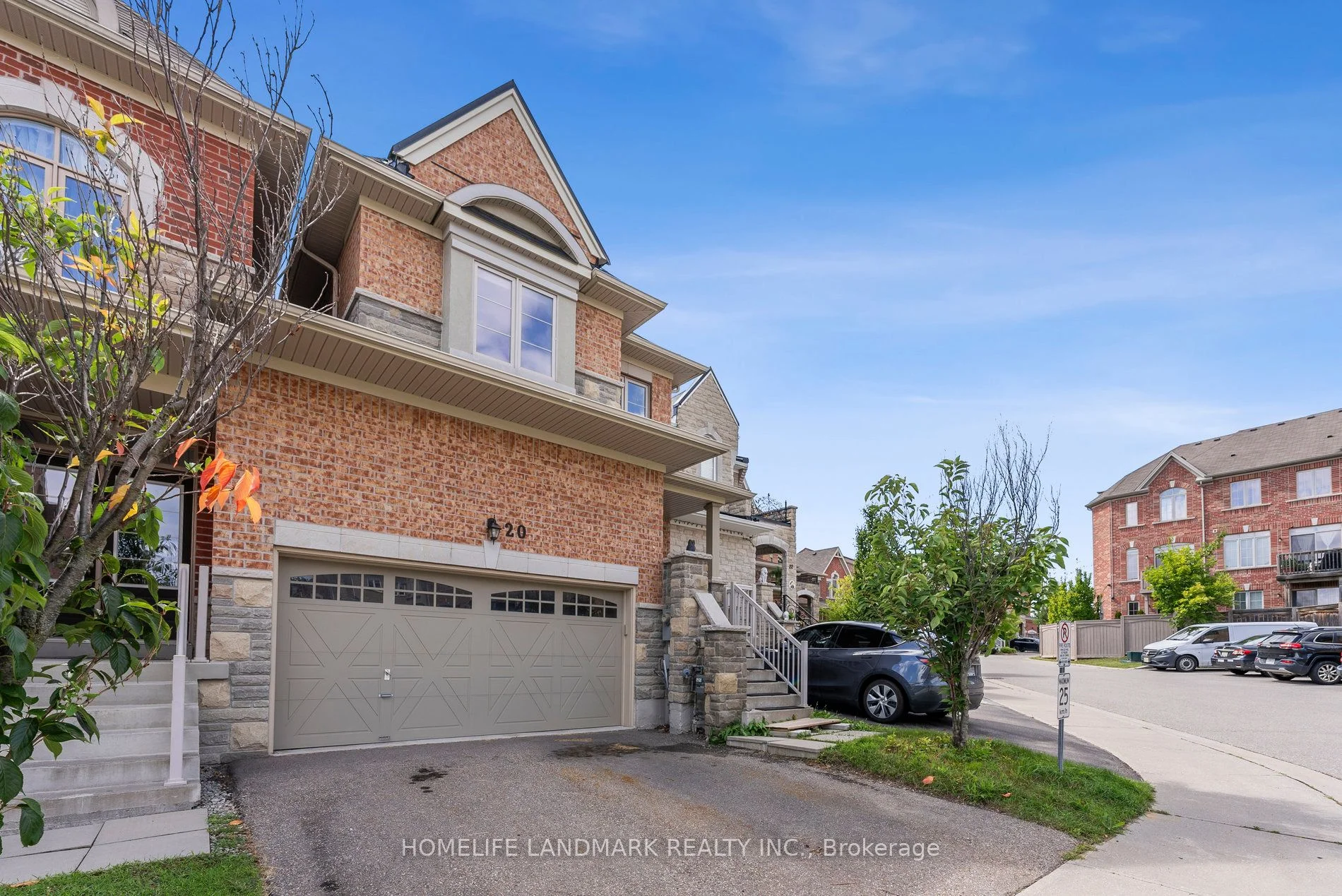20 Mack Clement Lane, Richmond Hill, ON L4S 0G2