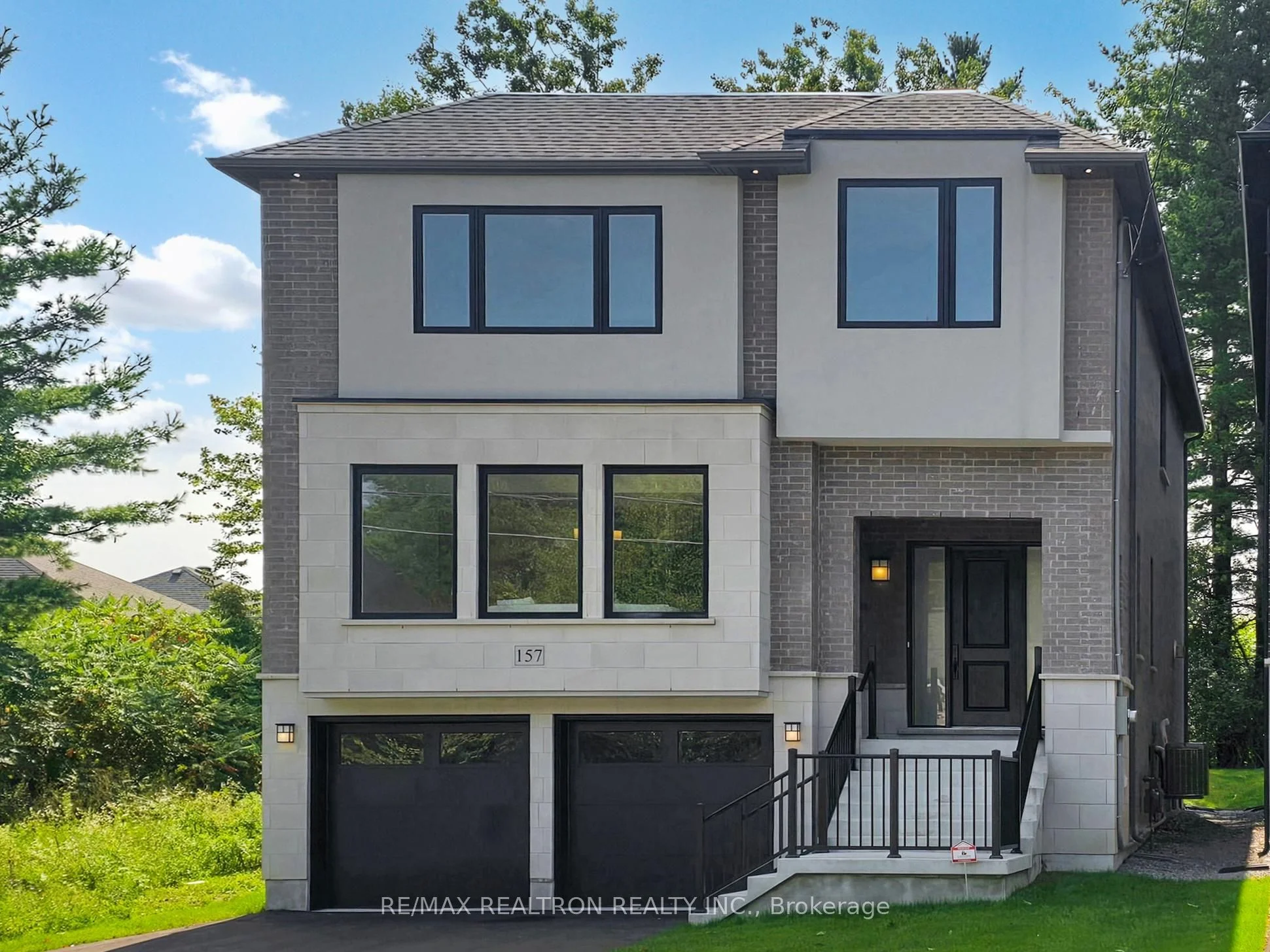 157 Snively Street, Richmond Hill, ON L4E 3E9