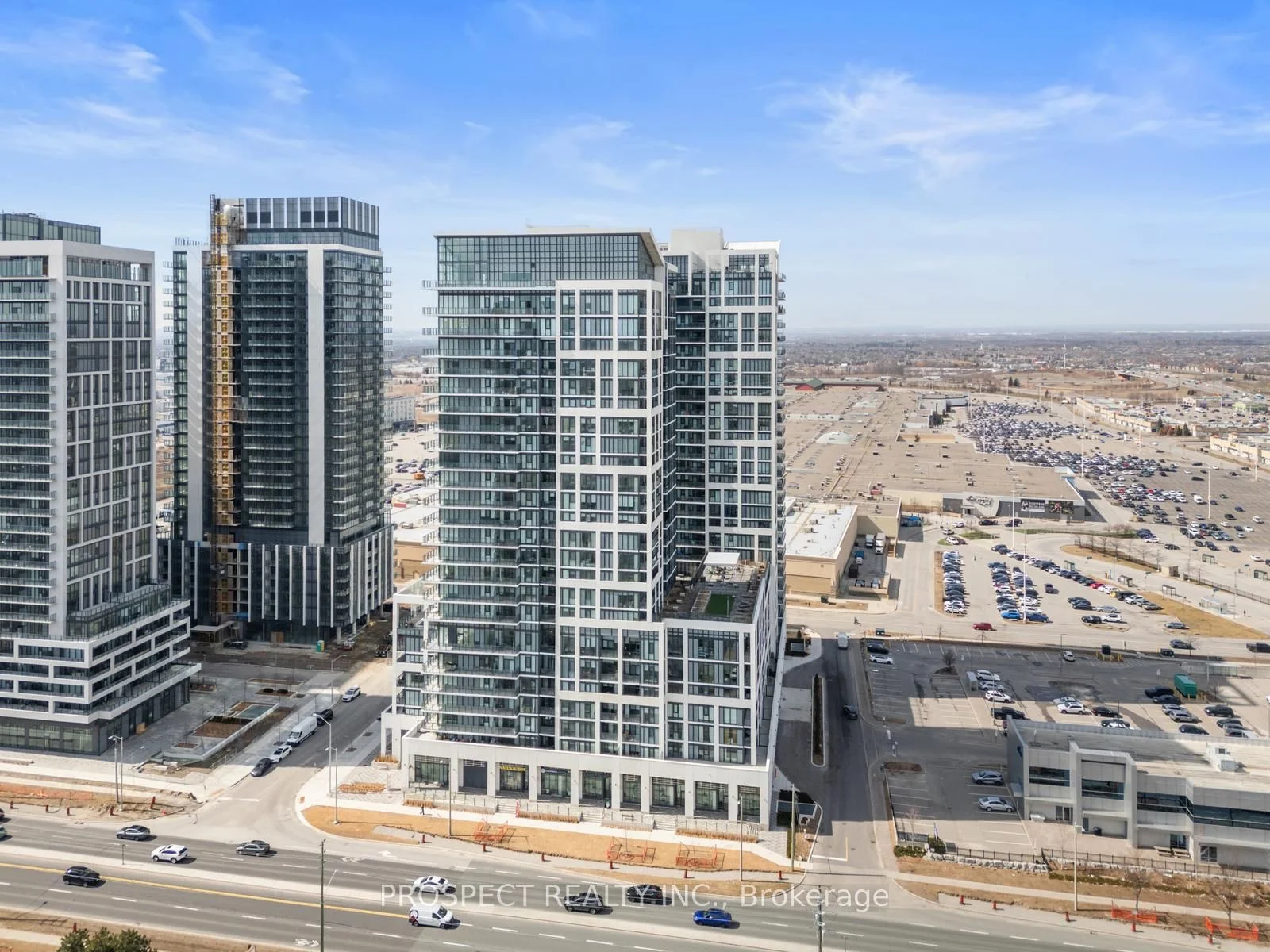 9000 Jane Street 708, Vaughan, ON L4K 0M6