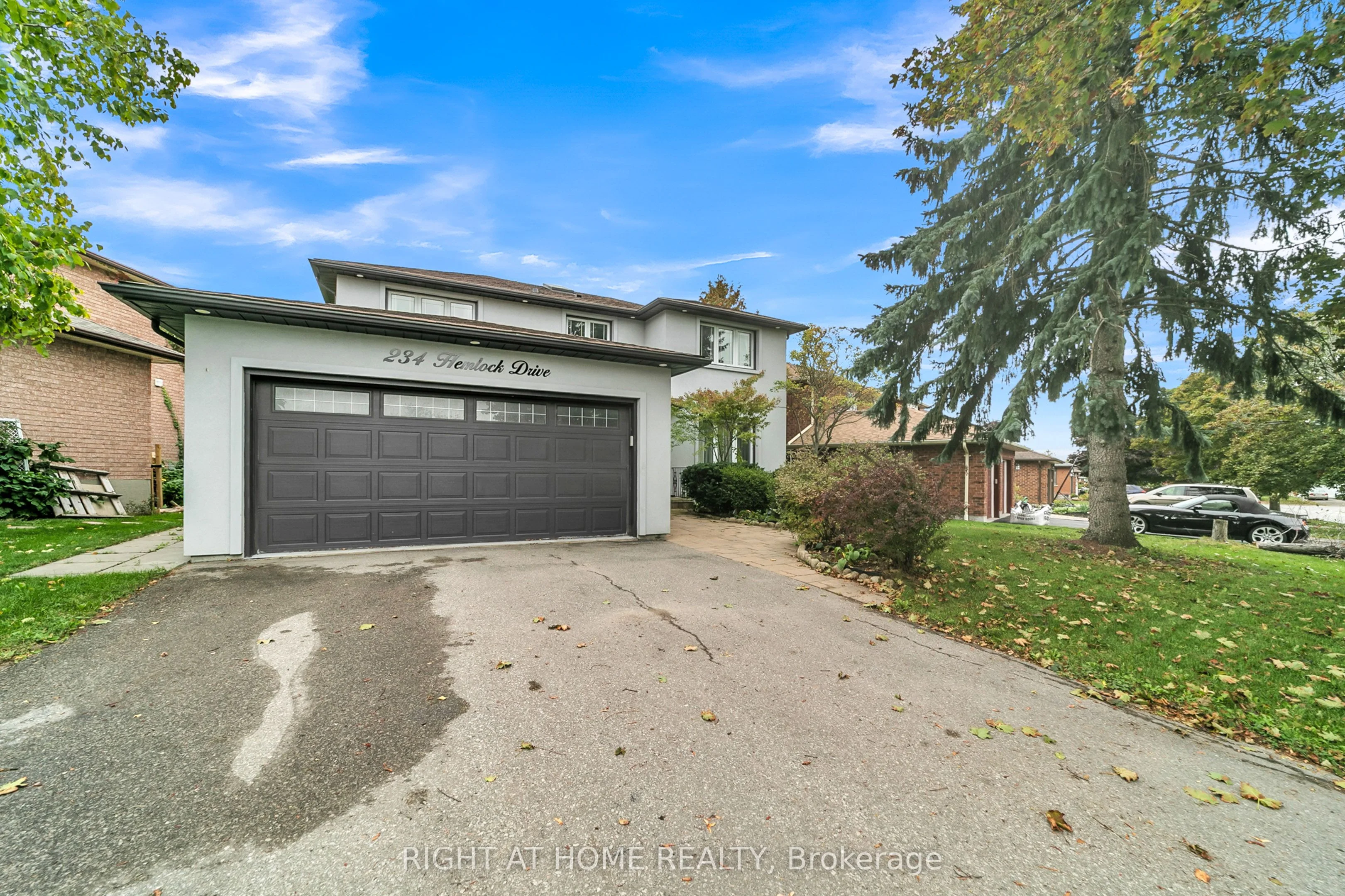 234 Hemlock Drive, Whitchurch-Stouffville, ON L4A 5A5