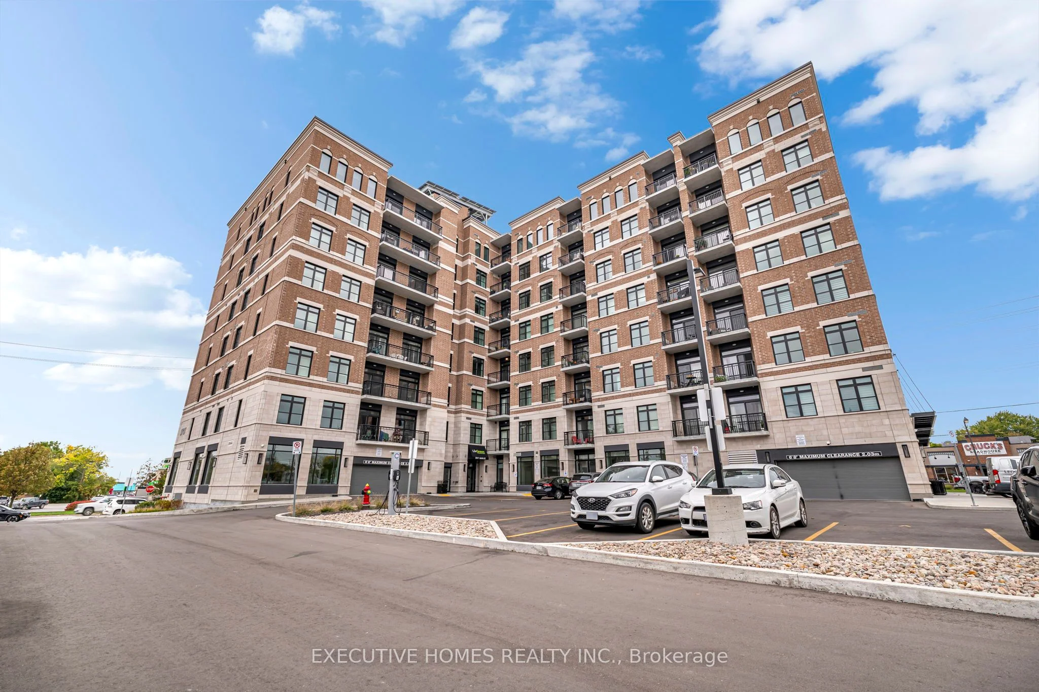 Condo Apartment in Whitchurch-Stouffville