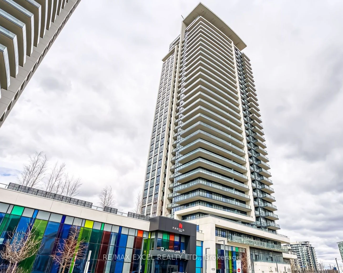 38 Gandhi Lane 1715, Markham, ON L3T 0G9