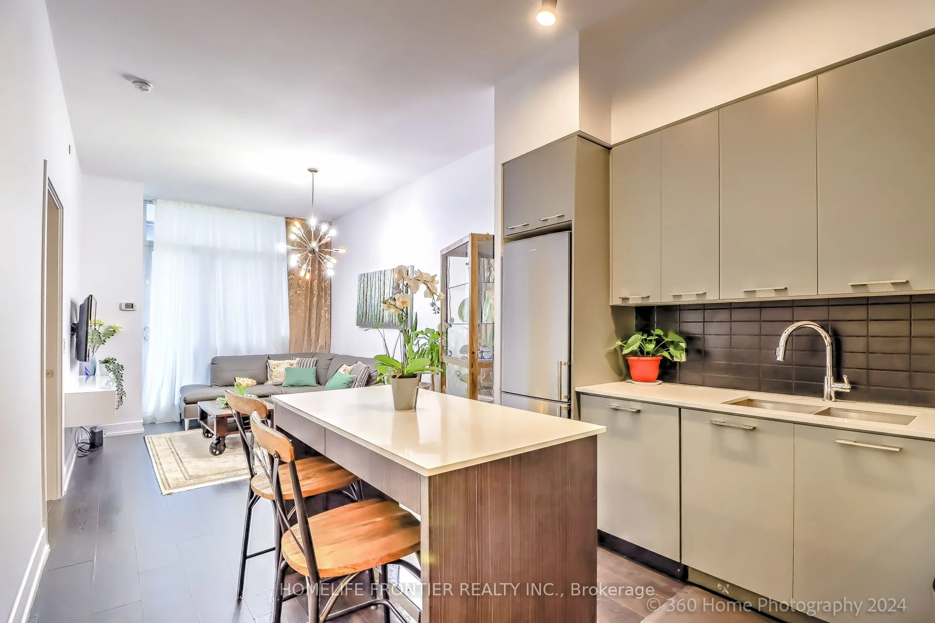 9471 Yonge Street 344, Richmond Hill, On L4c 1v4