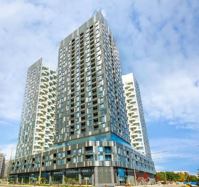 Condo Apartment in Vaughan