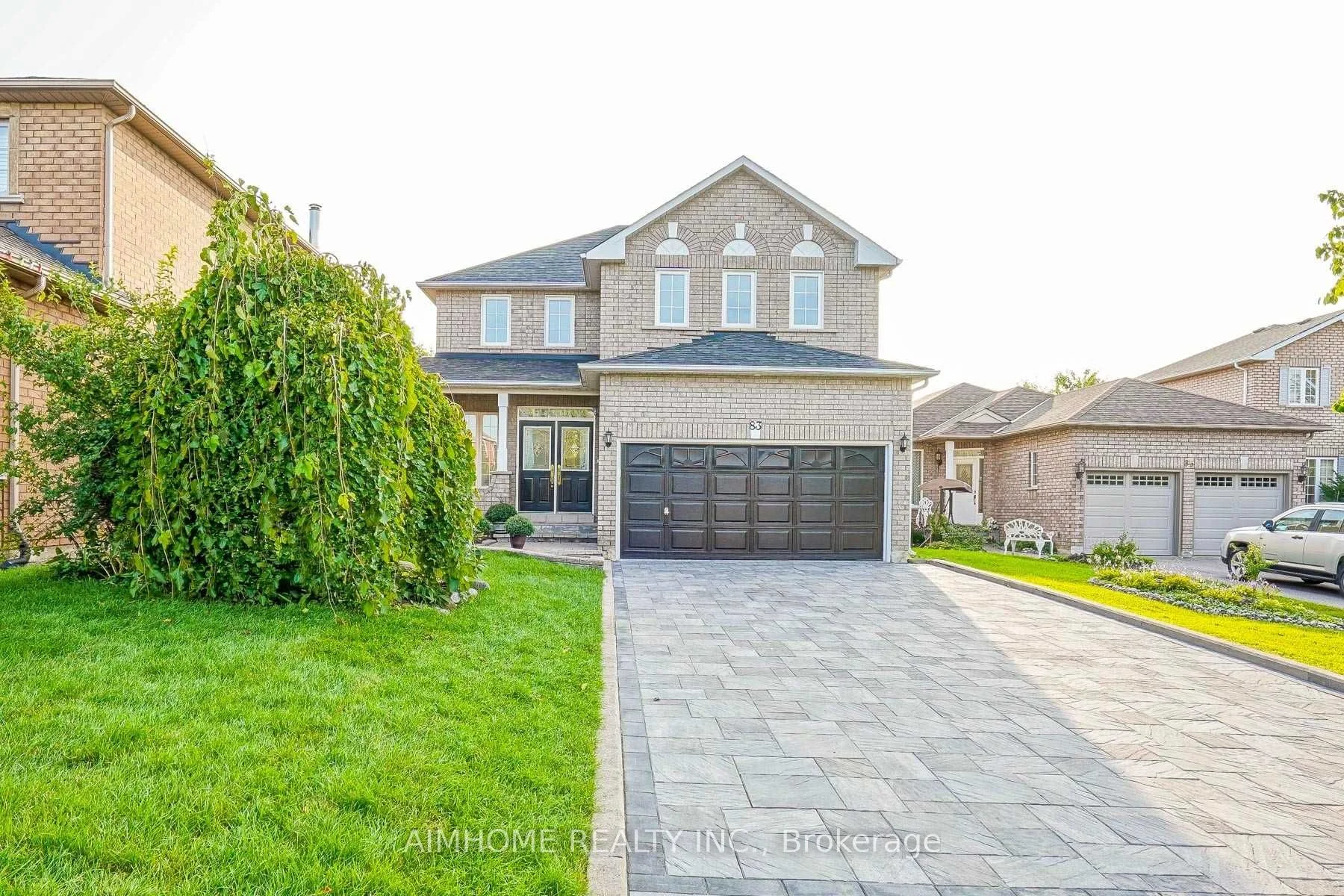 83 Canoe Court, Richmond Hill, ON L4E 3Y2