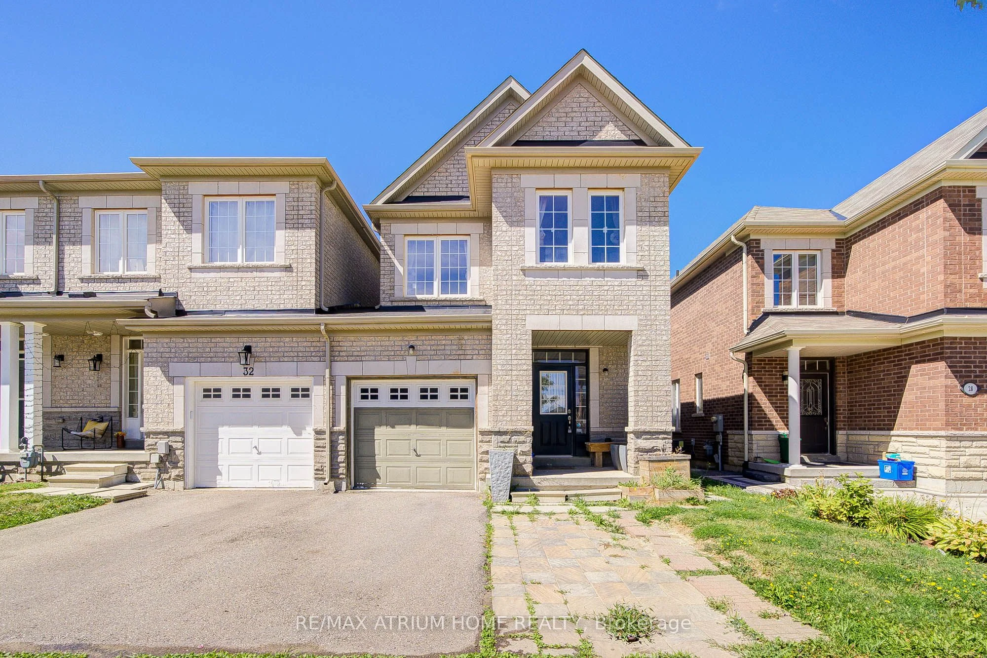 30 London Pride Drive, Richmond Hill, ON L4E 0X2