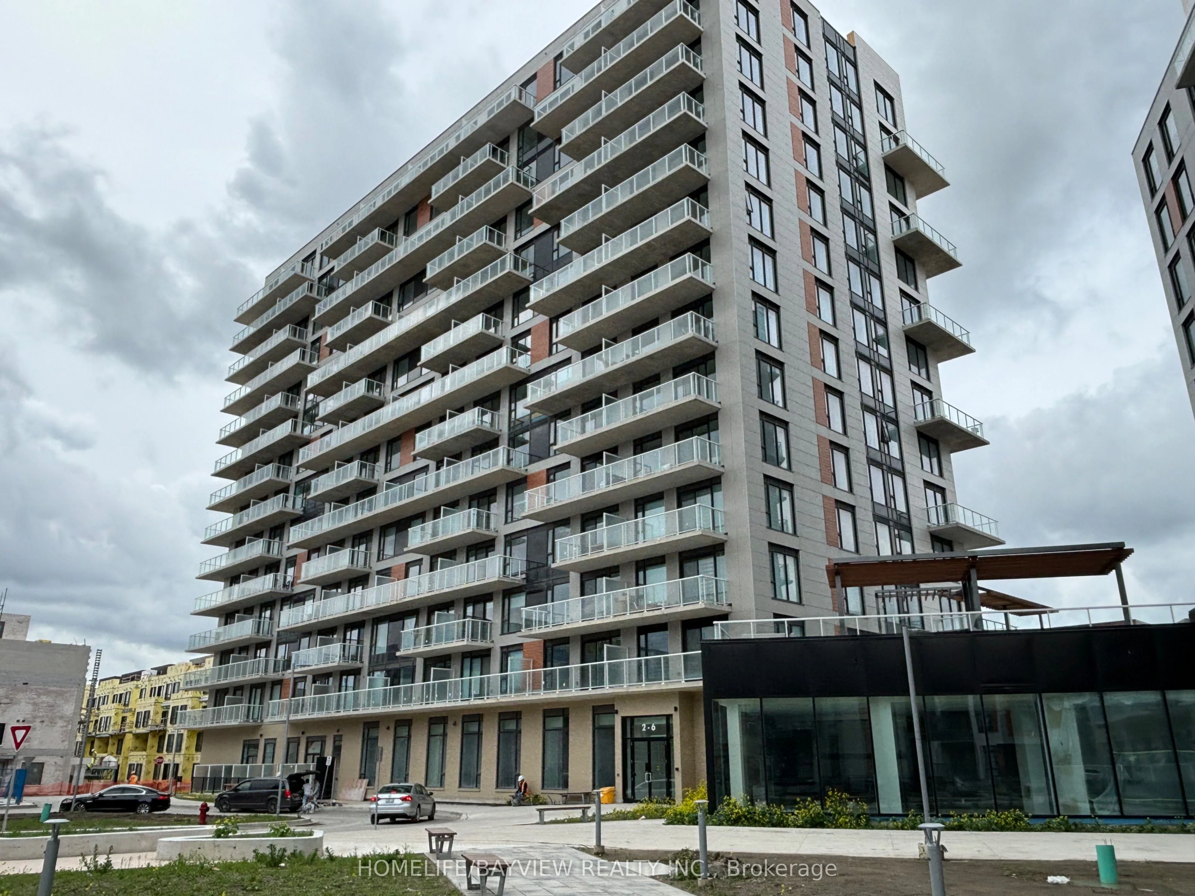 2 David Eyer Road 930, Richmond Hill, ON L4S 0N6
