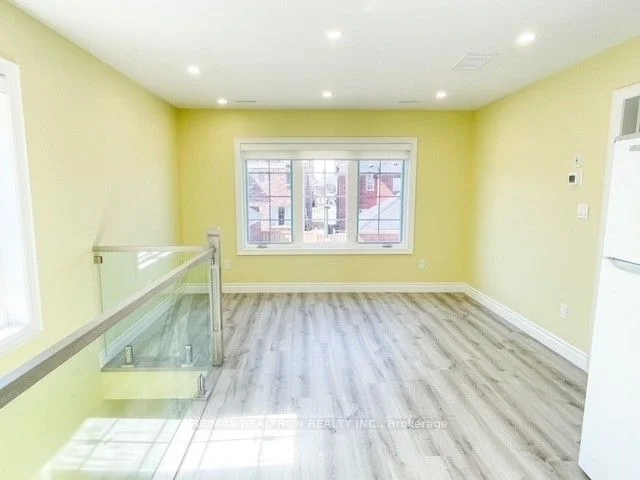 16 Arthur Dixon Street Coachhouse, Markham, ON L6B 1M6