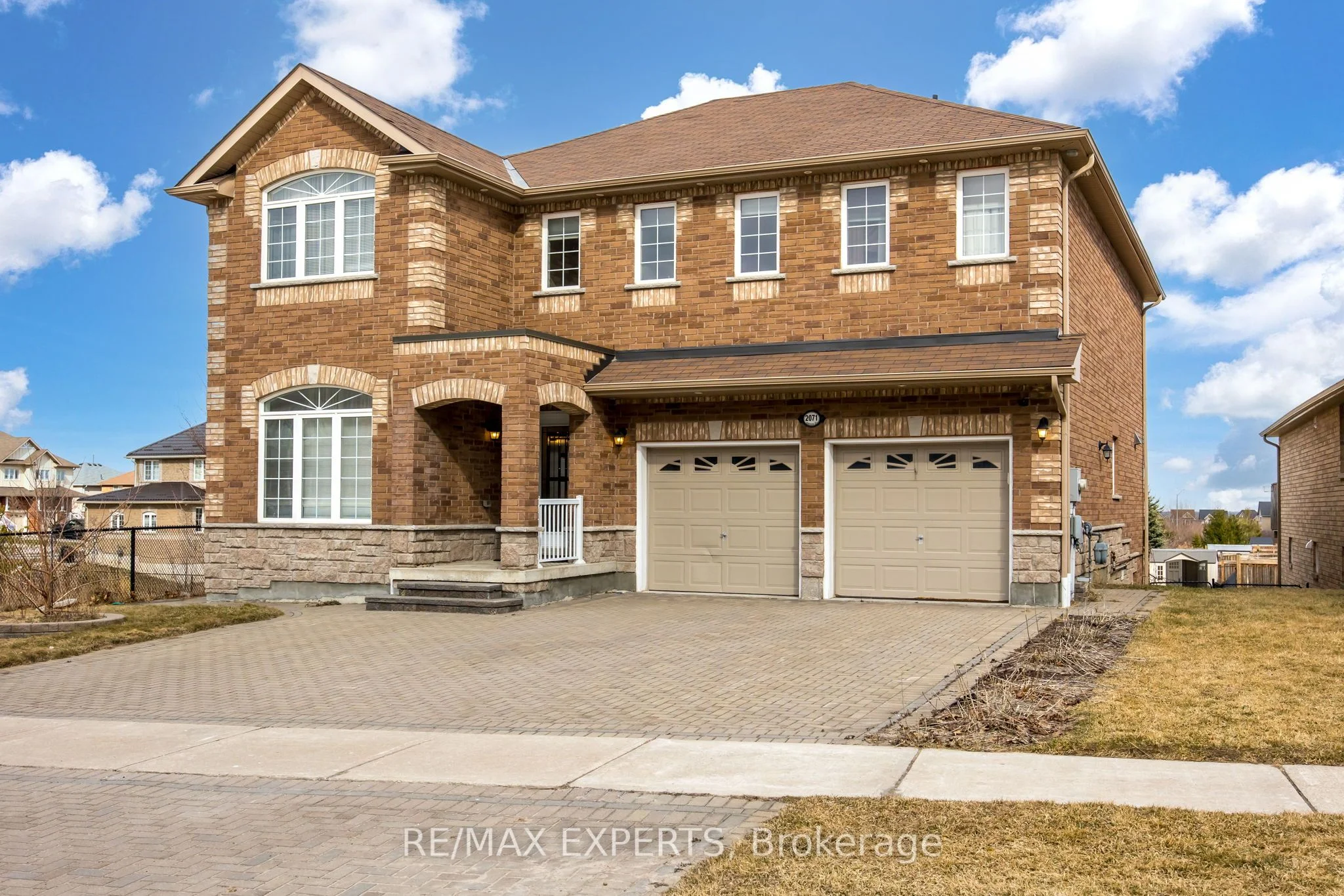 2071 Gibson Street, Innisfil, ON L9S 4B7