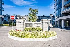 Condo Apartment in Richmond Hill