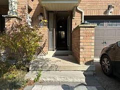 15 Latitude Lane, Whitchurch-Stouffville, ON L4A 0T1